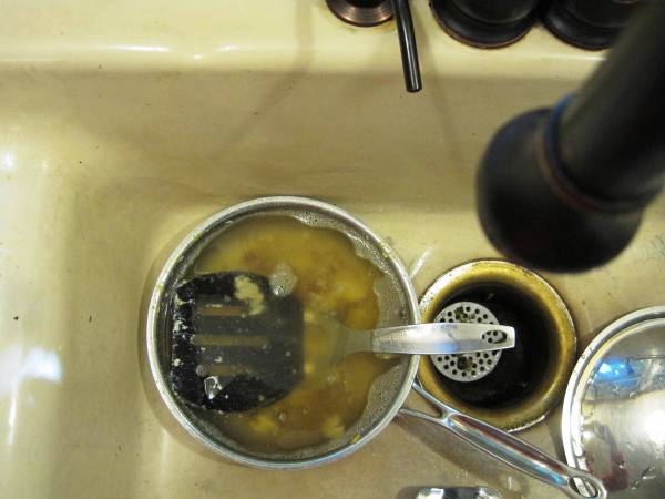 I hate people who leave dirty dishes in the sink all day long, soaking. It's gross and disgusting. Teenagers can be difficult. positive ideas to deal with difficult teens.
